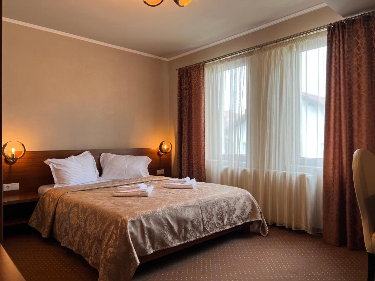 Casa Manu Hotel ซีบิว ภายนอก รูปภาพ